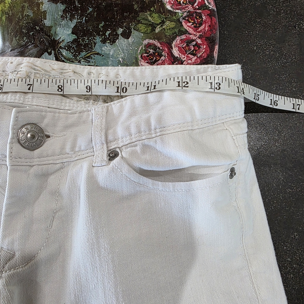Express White Cropped Jeans for Women - Picture 6 of 11